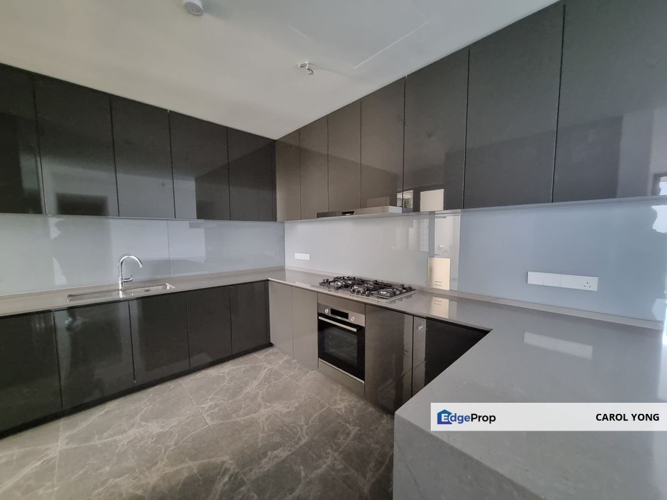 Just Listed! Unit ready to let go with high instant rental income!, Kuala Lumpur, Desa Parkcity