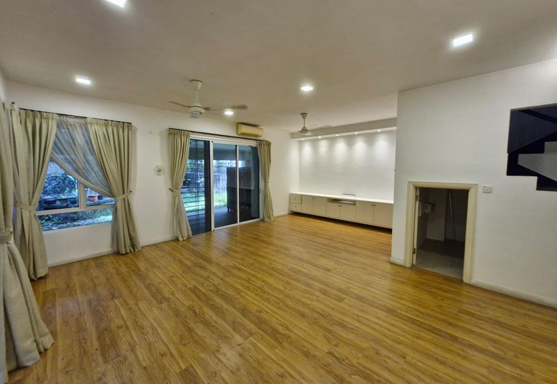 Desa ParkCity (Adiva)