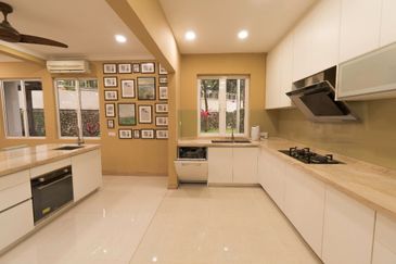 Desa ParkCity (Adora)