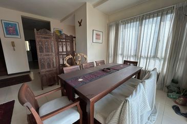 Desa ParkCity (Nadia Parkfront Condominium)