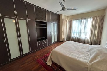 Desa ParkCity (Nadia Parkfront Condominium)