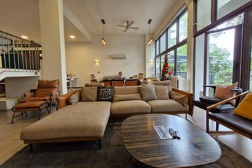 The Mansions @ Parkcity Heights