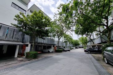 The Mansions @ Parkcity Heights