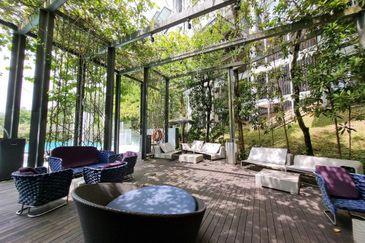 The Mansions @ Parkcity Heights