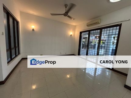 24hrs strict security, gated & guarded terraces. Quiet & peaceful, Kuala Lumpur, Desa Parkcity