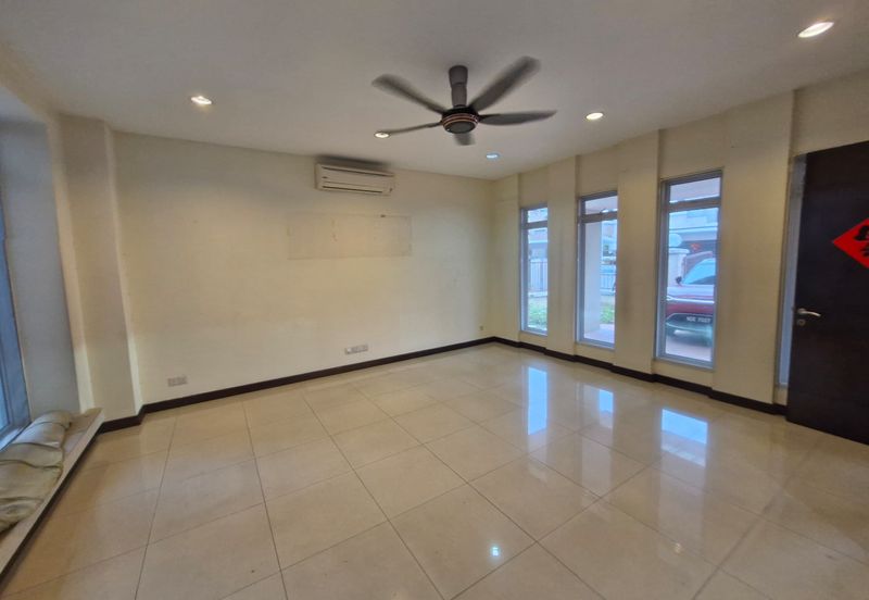 Desa ParkCity (LeVenue)