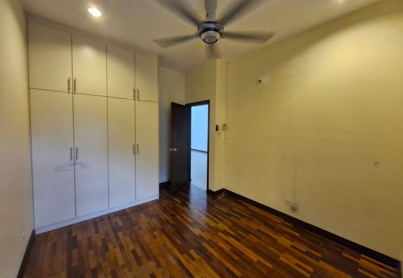 Desa ParkCity (LeVenue)