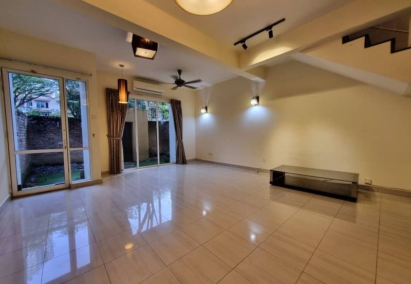 Desa ParkCity (Adora)