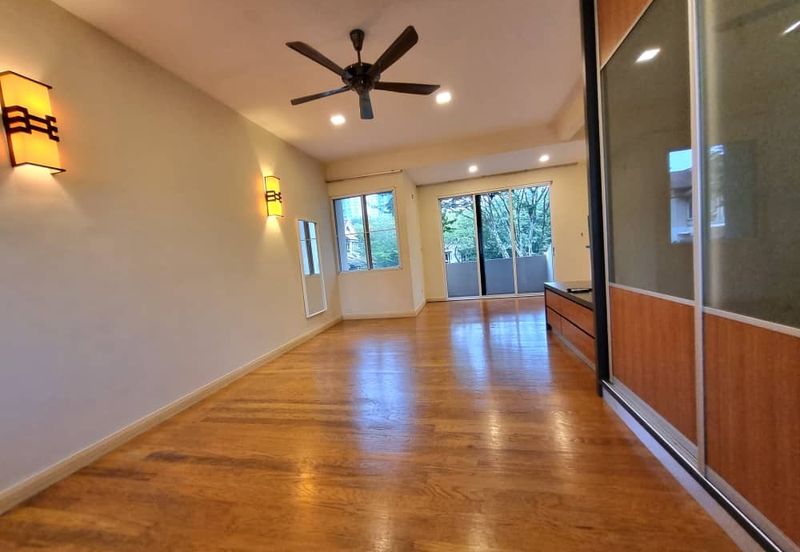 Desa ParkCity (Adora)