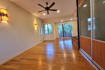 Desa ParkCity (Adora)