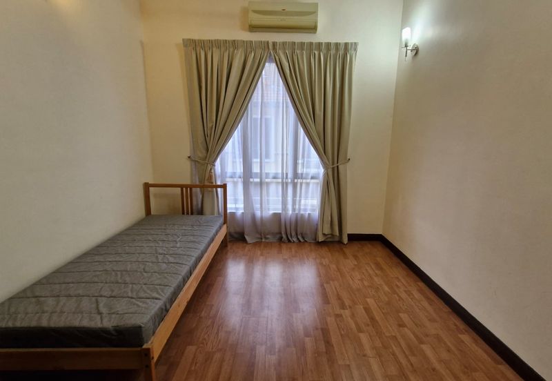 Desa ParkCity (Nadia Parkhomes)