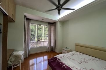 Desa ParkCity (Adora)