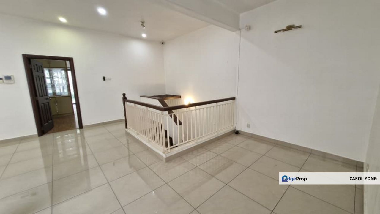 Just Vacant, repainted and ready to move in, Kuala Lumpur, Desa Parkcity