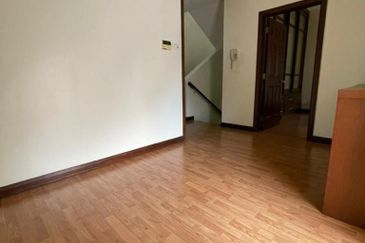 Desa ParkCity (Nadia Parkhomes)