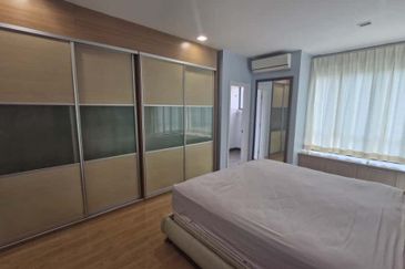 Desa ParkCity (Nadia Parkfront Condominium)