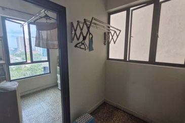 Desa ParkCity (Nadia Parkfront Condominium)