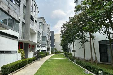 Desa ParkCity (The Breezeway Park Homes)