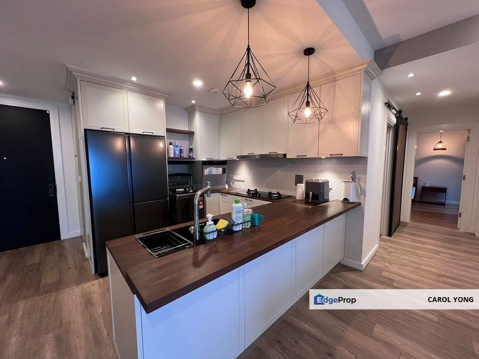 Tastefully Renovated by ID, Very well maintain condition, Kuala Lumpur, Desa Parkcity