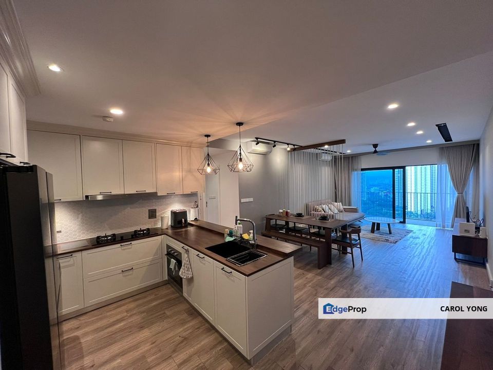 Tastefully Renovated by ID, Very well maintain condition, Kuala Lumpur, Desa Parkcity