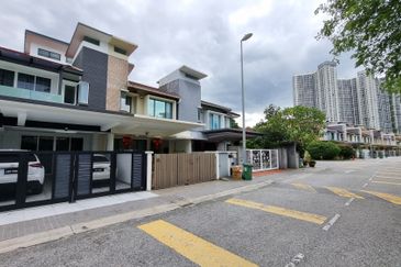 Desa ParkCity (SouthLake)