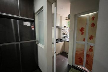 Desa ParkCity (Adora)