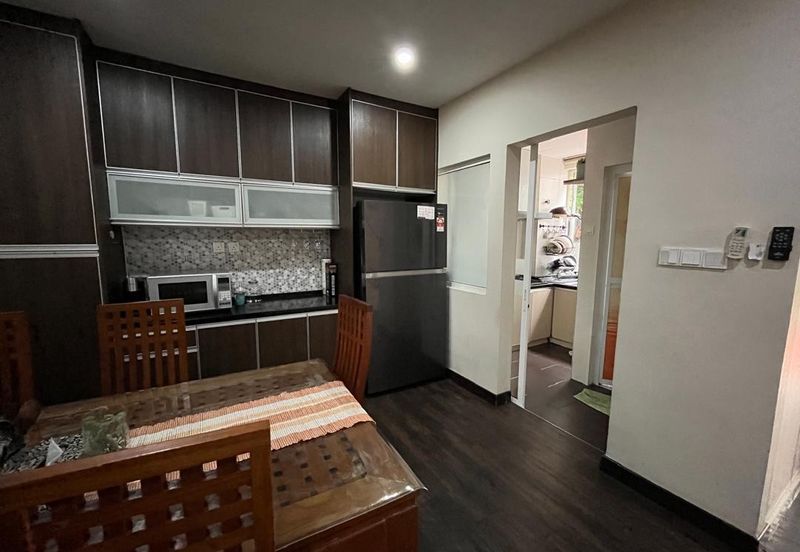 Desa ParkCity (Adora)