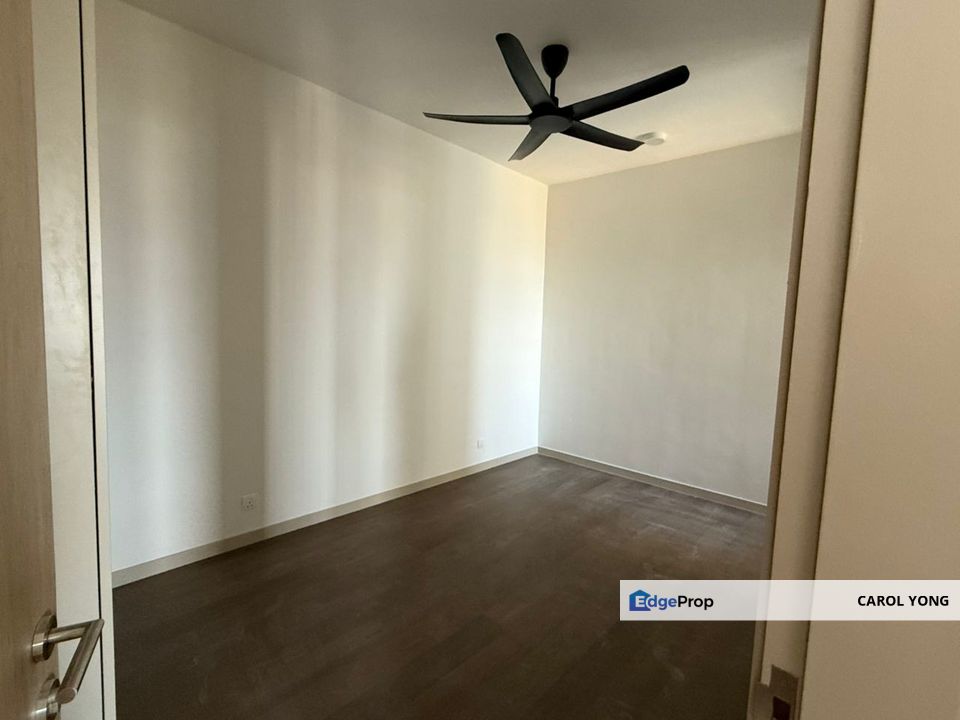 Just Listed! Vacant & ready to welcome new owner, Kuala Lumpur, Desa Parkcity