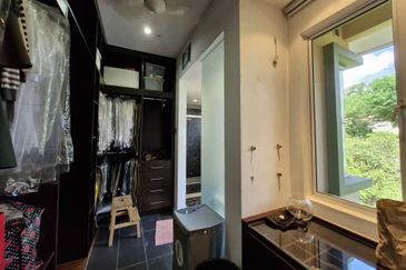 Desa ParkCity (Adora)