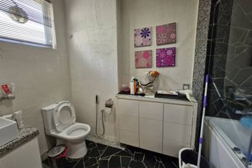 Desa ParkCity (Adora)