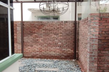 Desa ParkCity (Adora)