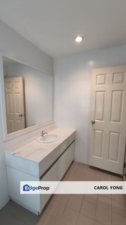 Fully Furnished Adora Unit Vacant Soon, Kuala Lumpur, Desa Parkcity