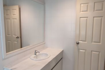 Desa ParkCity (Adora)