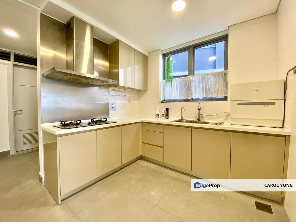 Just Listed! Tastefully Renovated! , Kuala Lumpur, Desa Parkcity