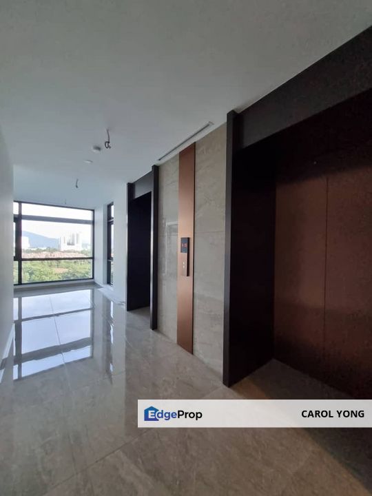 Private Lift Lobby unit with dual balconies, spacious unit for sale., Kuala Lumpur, Desa Parkcity