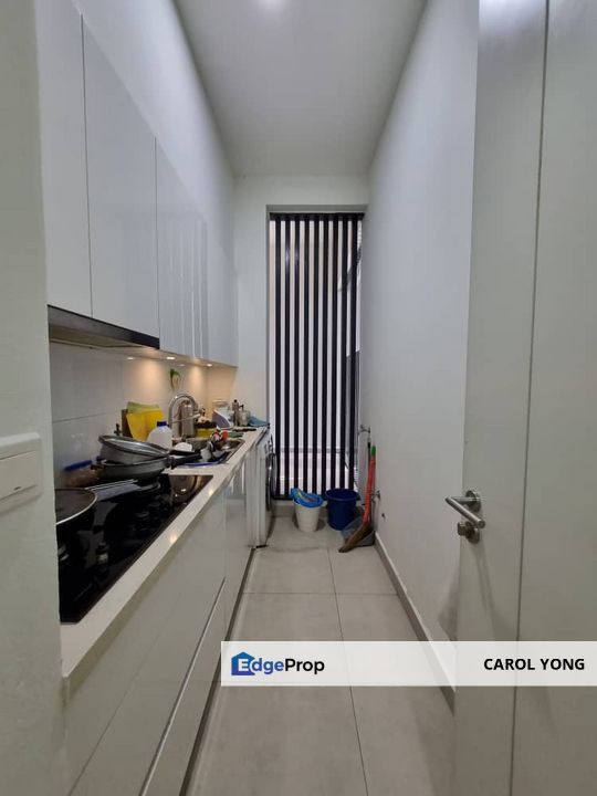 Vacant and ready to move in immediately, move in condition, Kuala Lumpur, Desa Parkcity