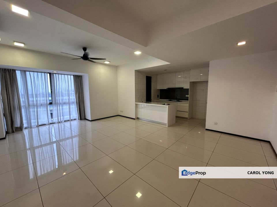 Just Listed! Partly Furnished with well maintain condition, Kuala Lumpur, Desa Parkcity