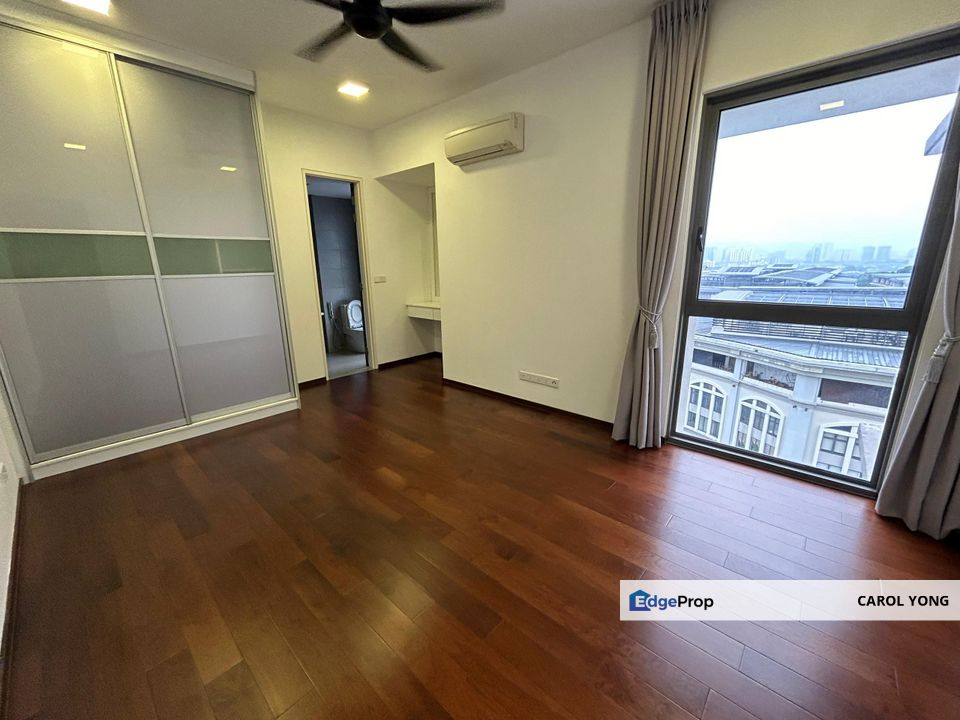Just Listed! Partly Furnished with well maintain condition, Kuala Lumpur, Desa Parkcity