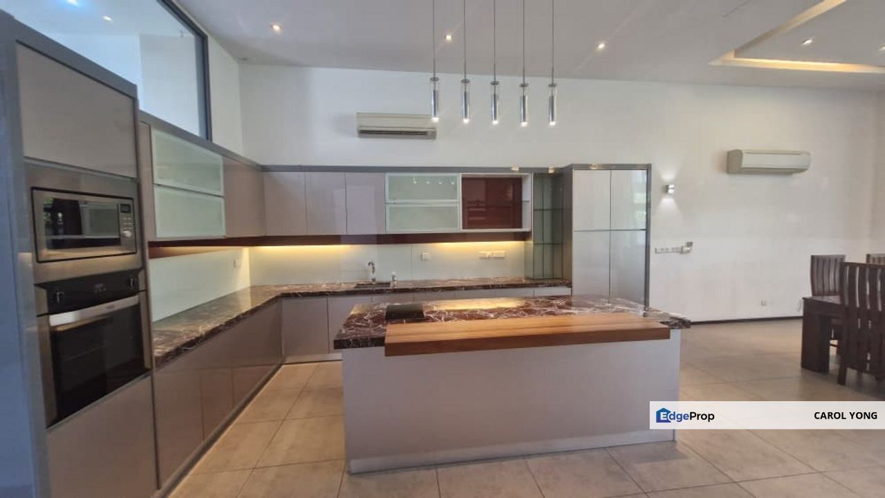 Hilltop home with lush greens as your backdrop!, Kuala Lumpur, Desa Parkcity