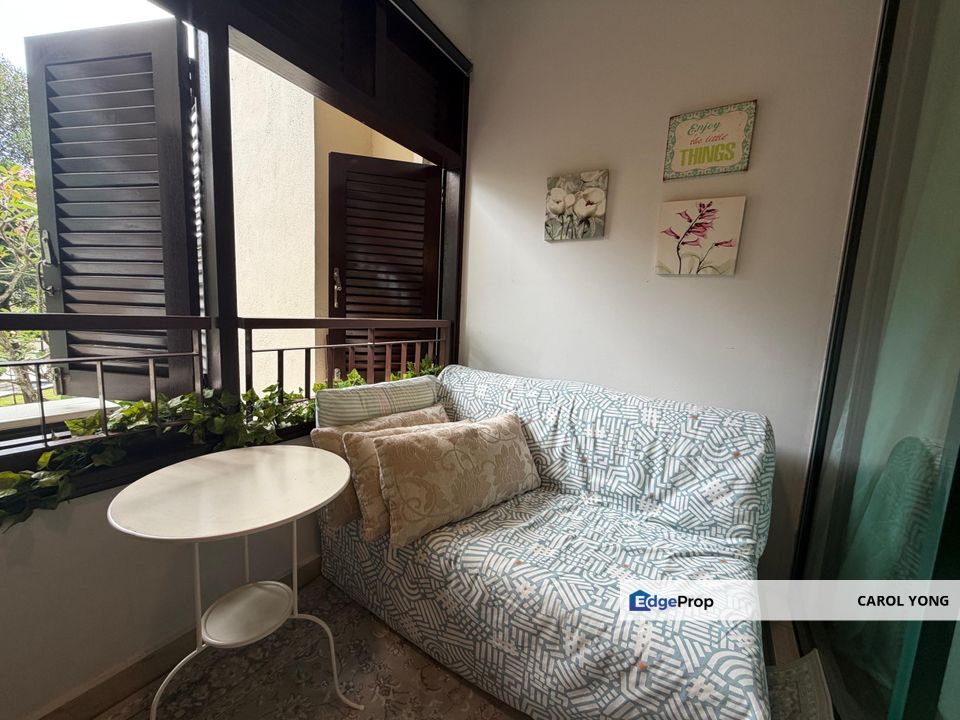 Tastefully renovated unit, meticulous maintained, Kuala Lumpur, Desa Parkcity