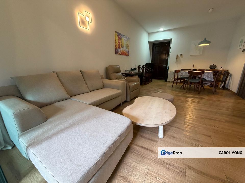 Tastefully renovated unit, meticulous maintained, Kuala Lumpur, Desa Parkcity