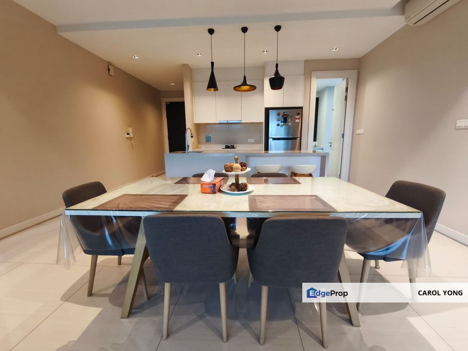 Tastefully renovated unit ready to sale with immediate rental income, Kuala Lumpur, Desa Parkcity