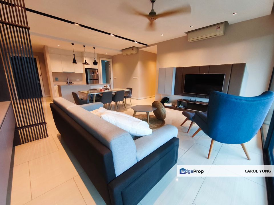 Tastefully renovated unit ready to sale with immediate rental income, Kuala Lumpur, Desa Parkcity