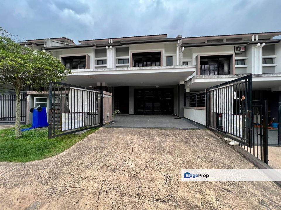 Double Storey Intermediate Saffron Hills Denai Ala for Sale RM780,000