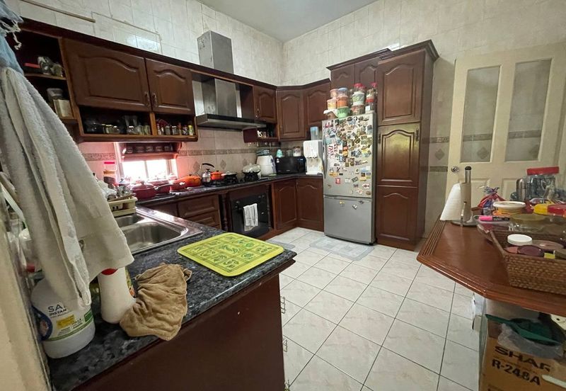 Jalan Bukit Rahman Putra