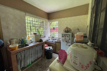 Jalan Bukit Rahman Putra