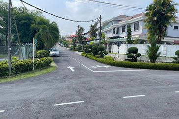 Jalan Bukit Rahman Putra