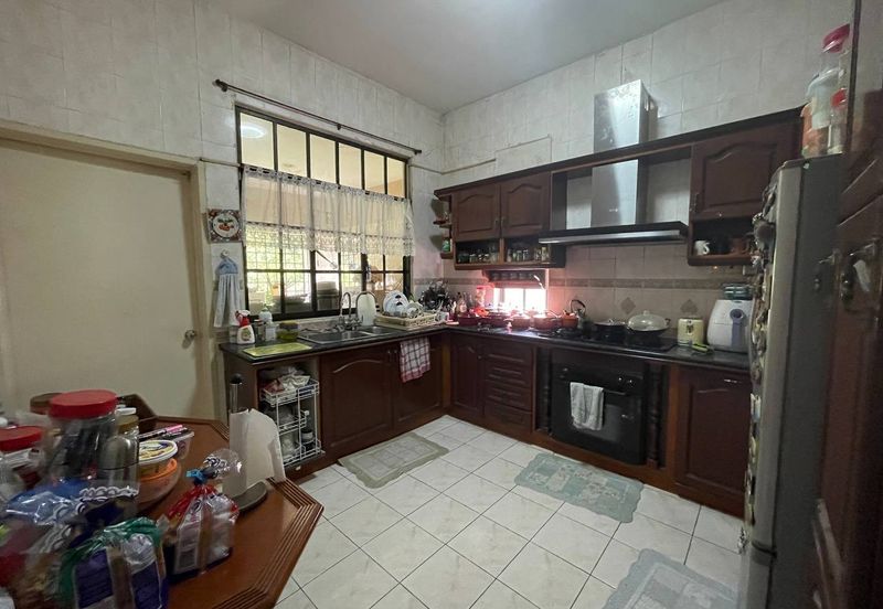 Jalan Bukit Rahman Putra