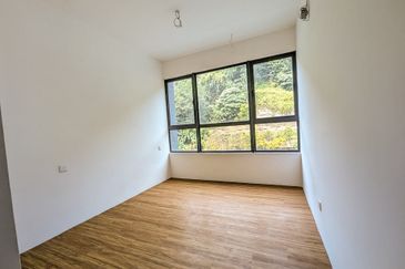 The Trees, Bukit Lanjan