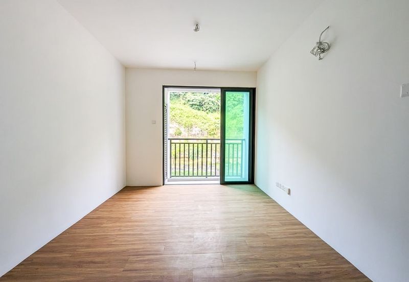 The Trees, Bukit Lanjan