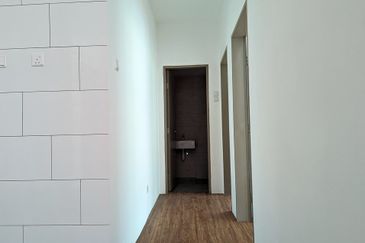 The Trees, Bukit Lanjan